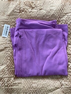 Old Navy High-Waisted PowerChill Fold-Over Bootcut Leggings